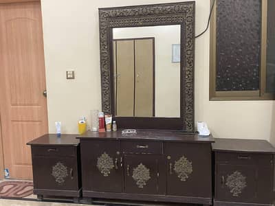 Dressing+ Site tables