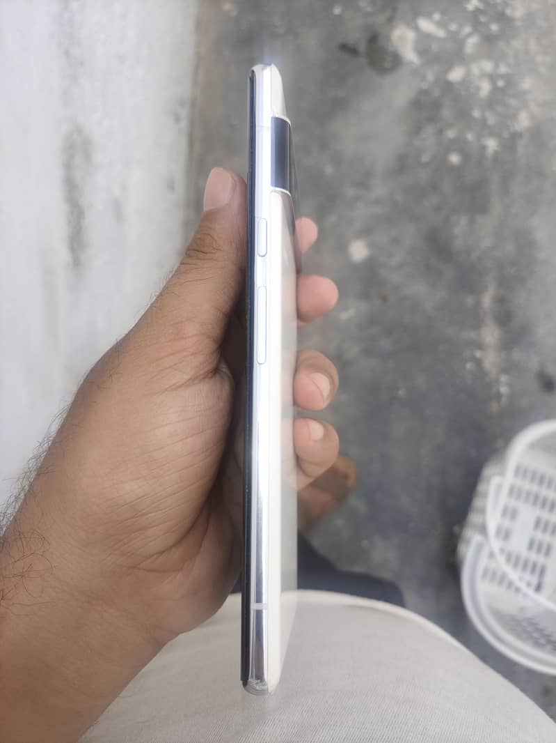 Google Pixel 6 Pro 7