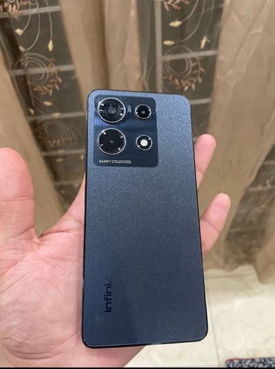 Infinix Note 30