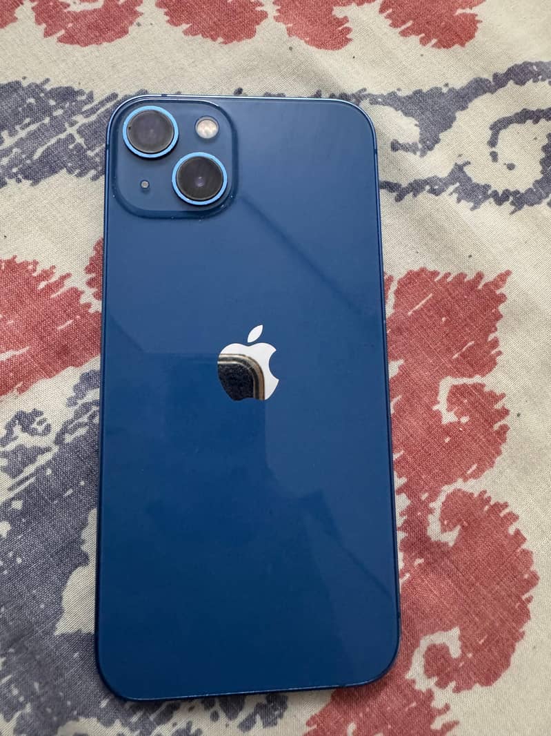 iPhone 13 0