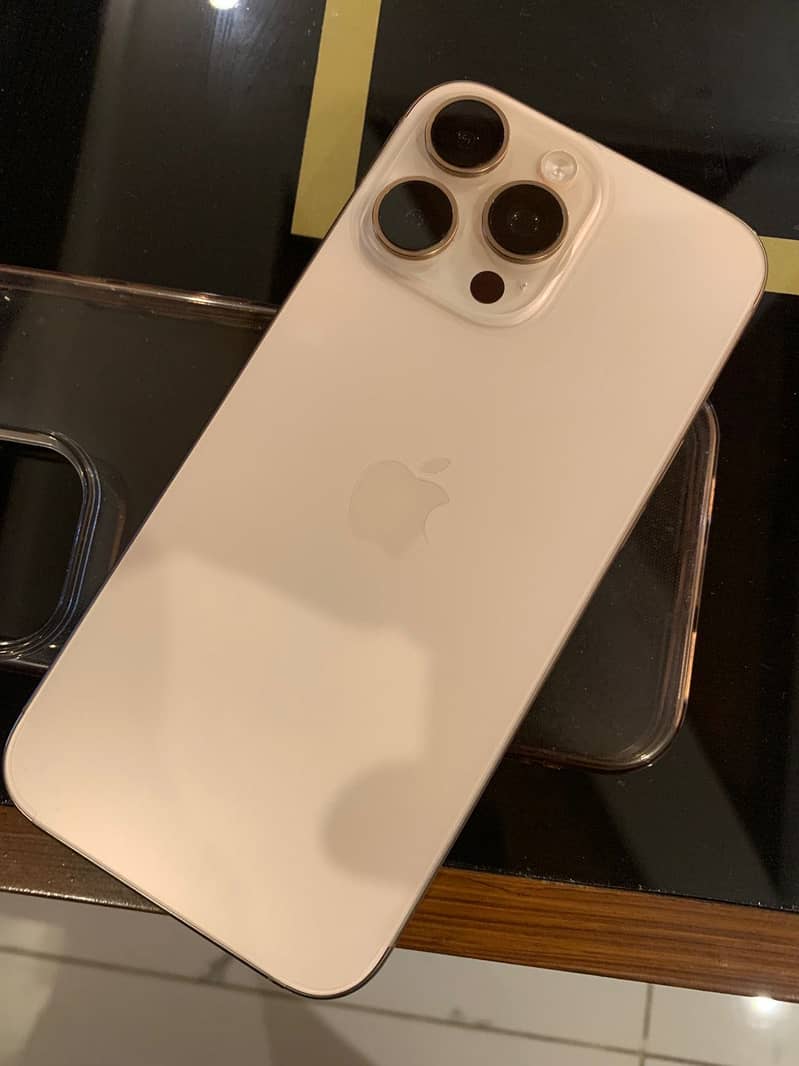 Iphone 16Pro Max 2