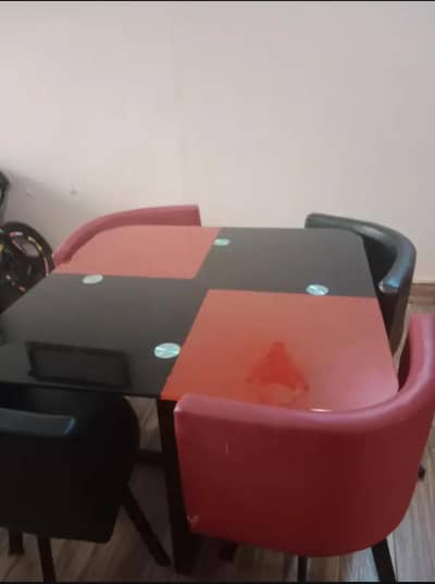 Dining Table with 4 sofa chairs Glass Table