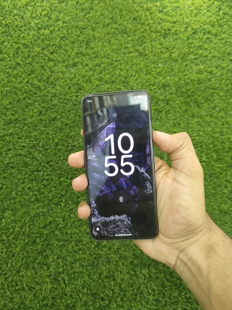 Google Pixel 8 2