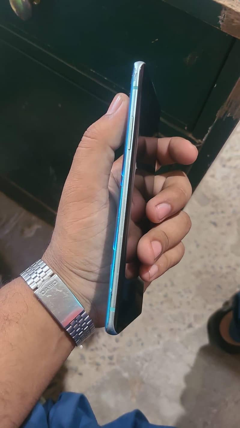 EXCHANGE POSSIBLE One Plus 8 3