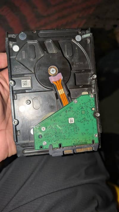 segate hard drive(4000)gbs urgent sale only 15k
