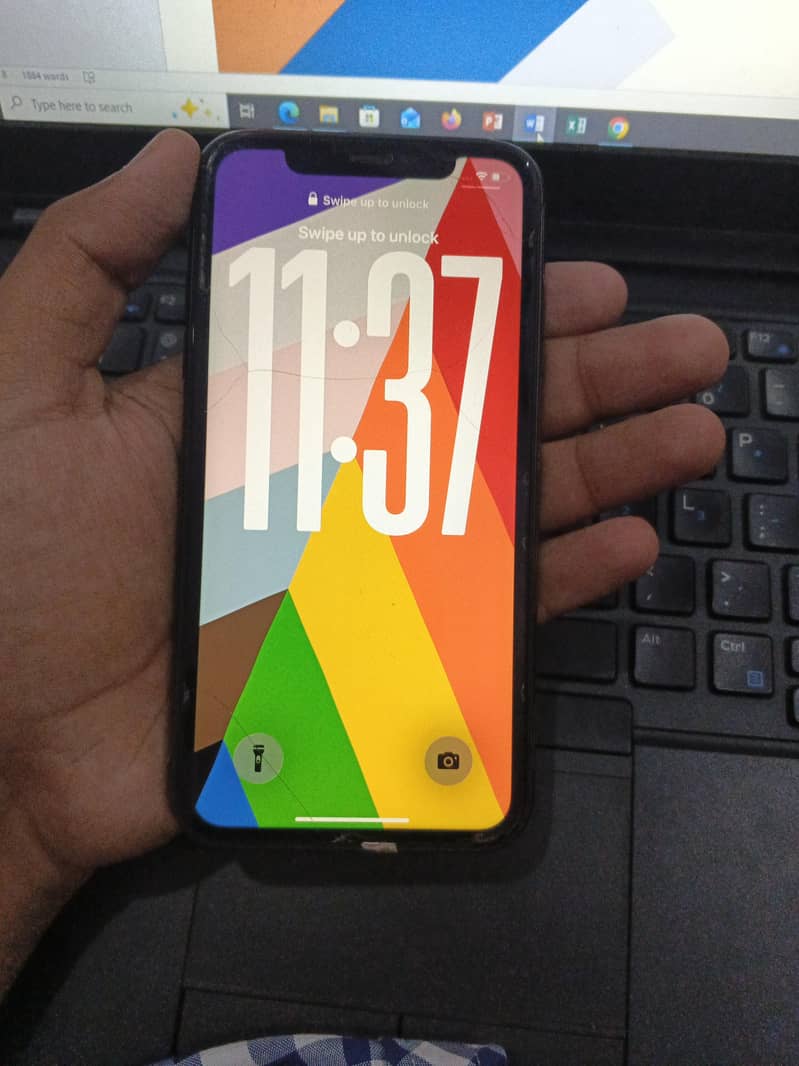 Apple iPhone 11 0