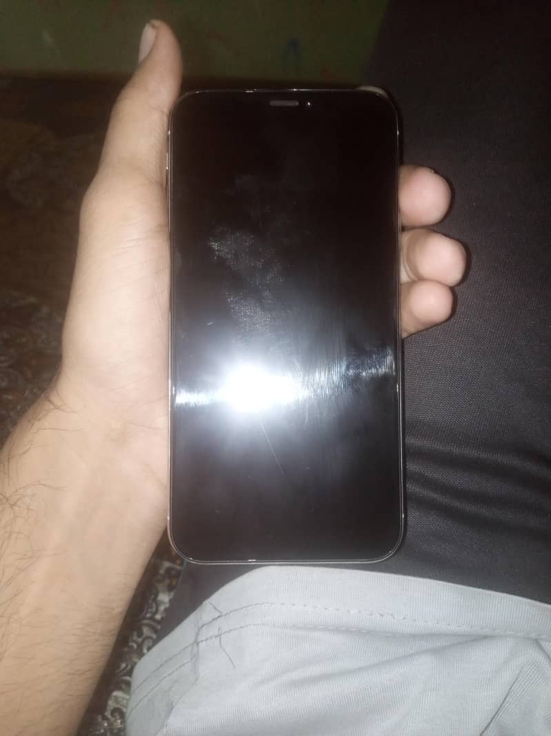 Apple iPhone X 1