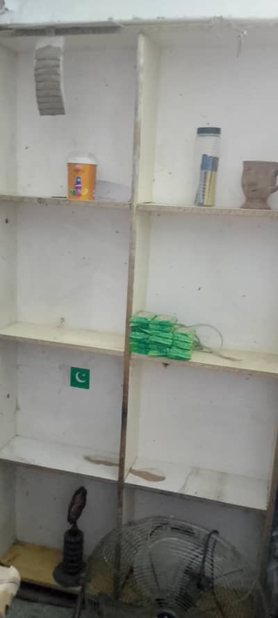 3 racks for sell