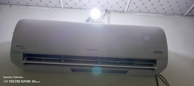 CAPACITY: 1.5 TON inverter AC