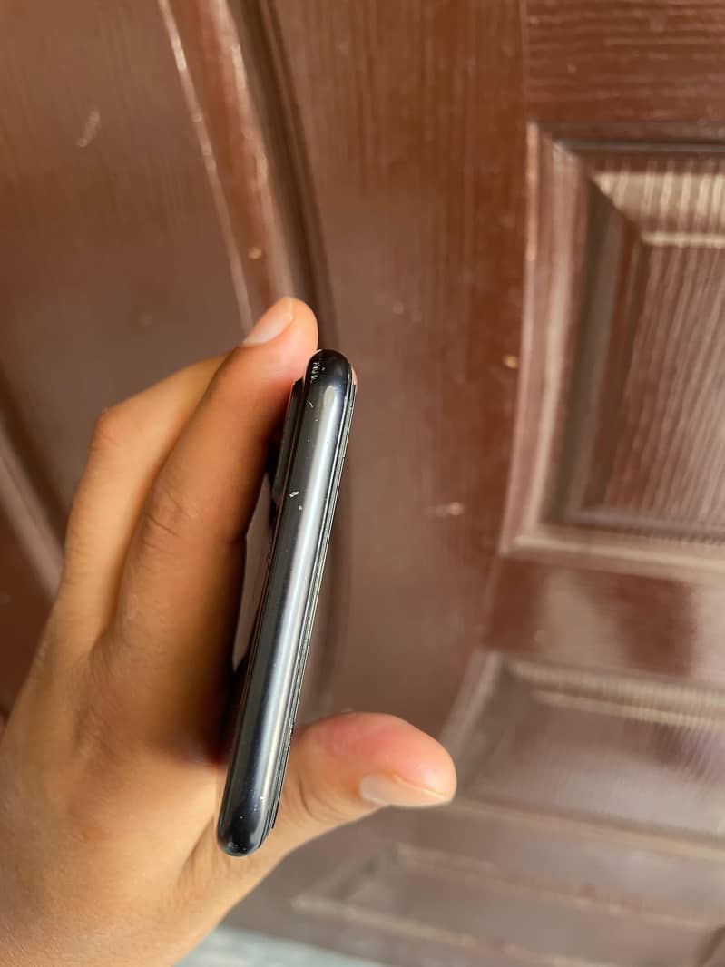 Apple iPhone 7 Plus 3