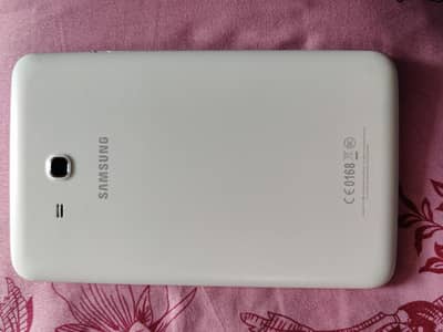 Samsung tab 10/10 koi masla ni he sale krna he 1 gb ram 8 gb memory