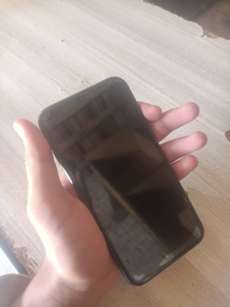 Apple iPhone 11 1