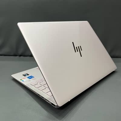  HP Pavilion Plus 14 (Latest Gen – Powerful & Premium) 