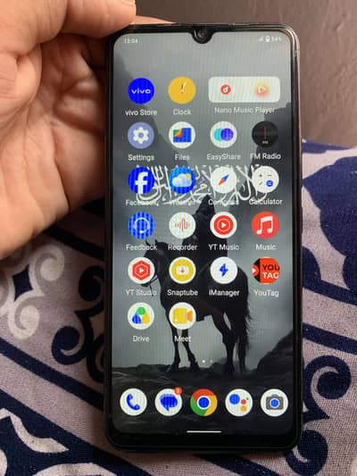 Vivo V20 SE  ram 8 gb 128 All oky phone