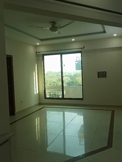 2 Bedroom Corner Apartment for Sale in Tower 101