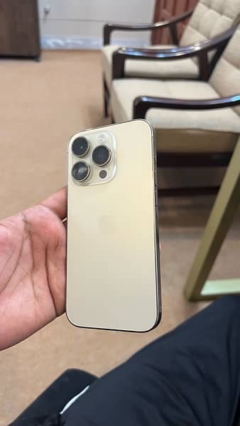 Iphone 14 Pro - Excellent condition - Non PTA