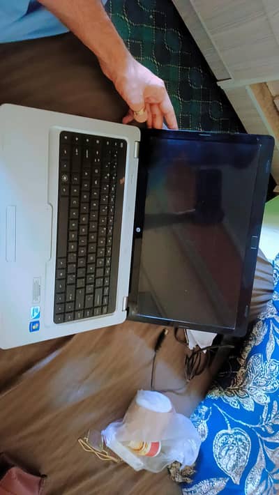 HP laptop for sale 15.6 Inches display