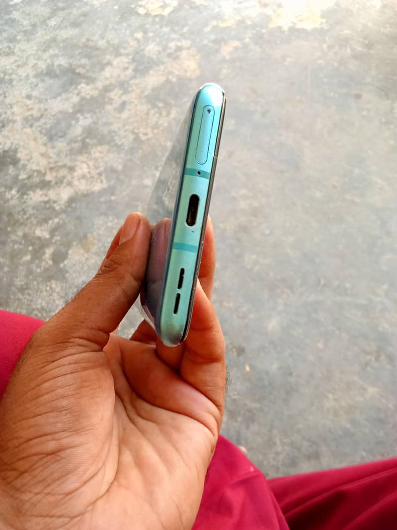 One Plus 8T 5