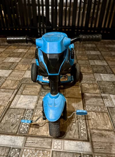 kids tricycle, Double seat, Fiber Strong material, Light music