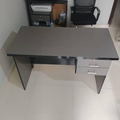 medium size office table for sale