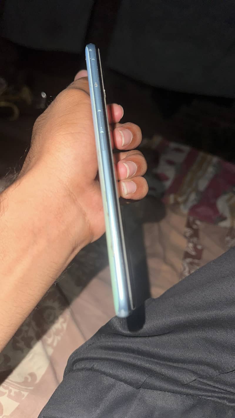OPPO A76 4