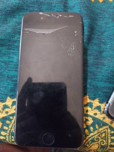 iphone 7 ke screen ha glass knackered ha backi koy line nahi ha screen
