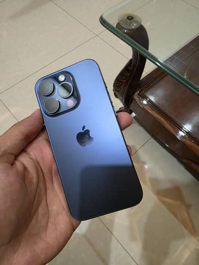 Apple iPhone 15 Pro jv