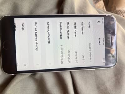 Apple iPhone SE