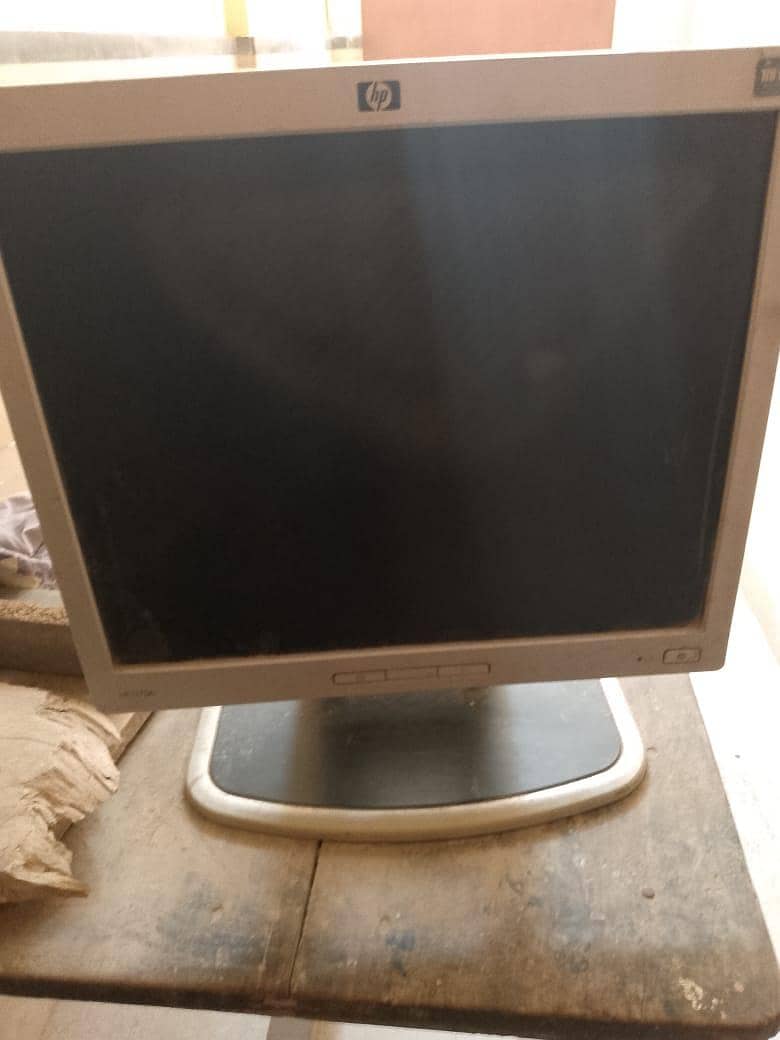 32 inch computer led 1