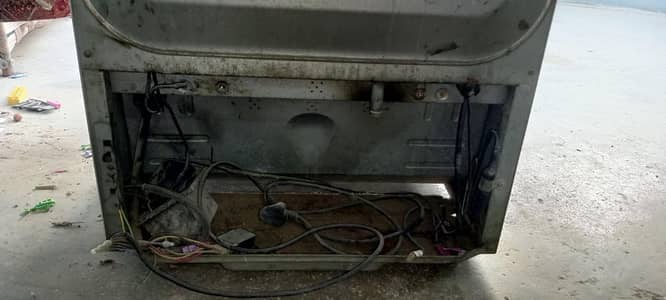 selling fridge