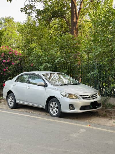 Toyota Corolla GLI 2011
