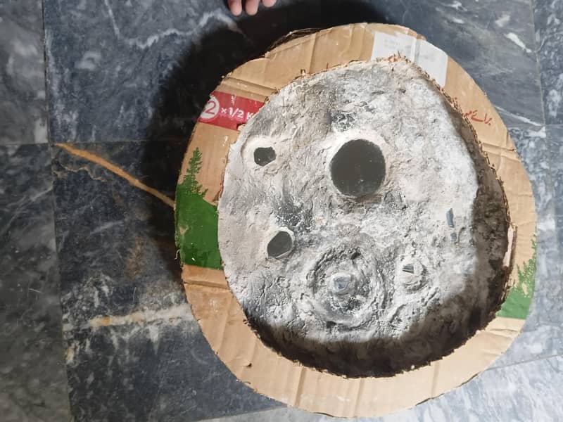 Moon lamp base without lighting with full material using mirror inside 2