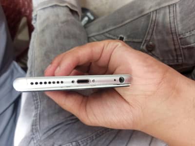 Apple iPhone 6S Plus