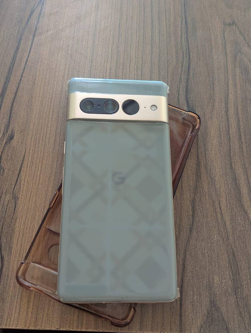 Google Pixel 7 Pro 2