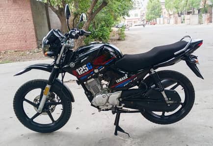 Yamaha YBR 125G 2022/2023