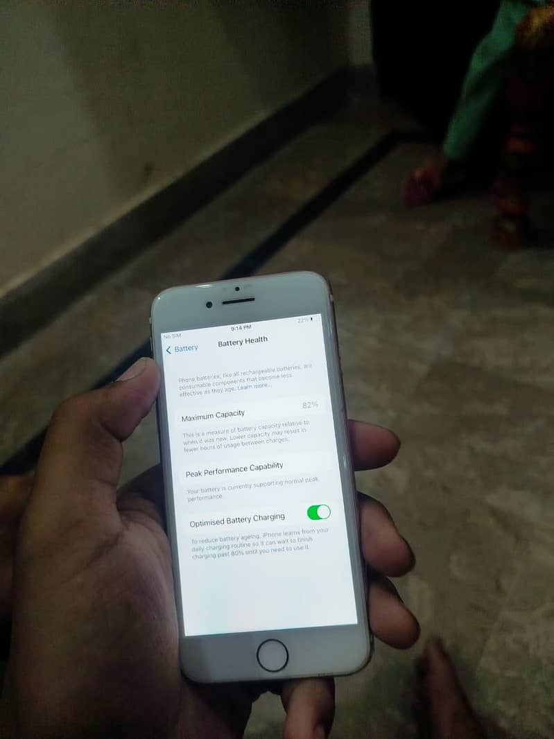 Apple iPhone 7 10