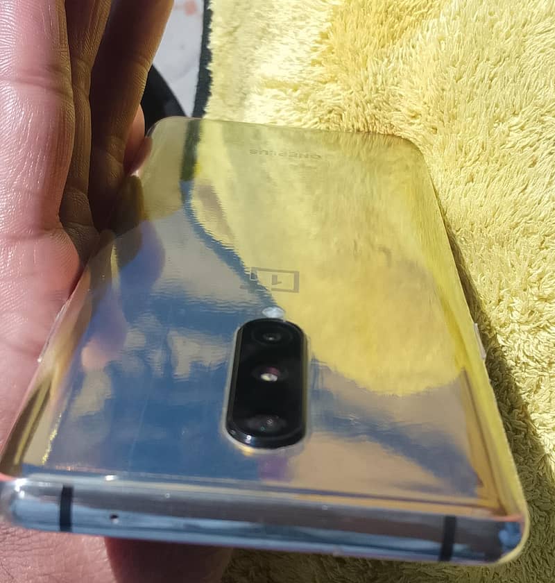 ONE PLUS 8 6