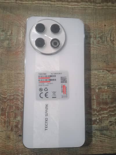 Tecno SPARK 30 Pro 8/256