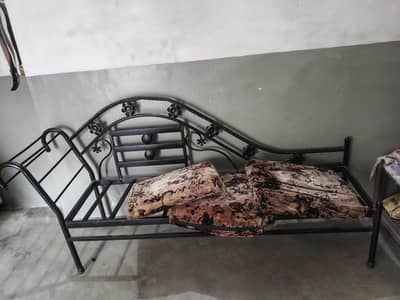 Sale sofa