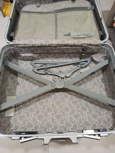 suitcase crowns supper 7000 for sale