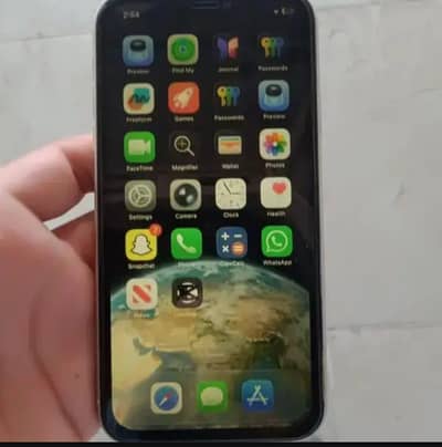 Apple iPhone 11 non pta 89 battery health 128 gb