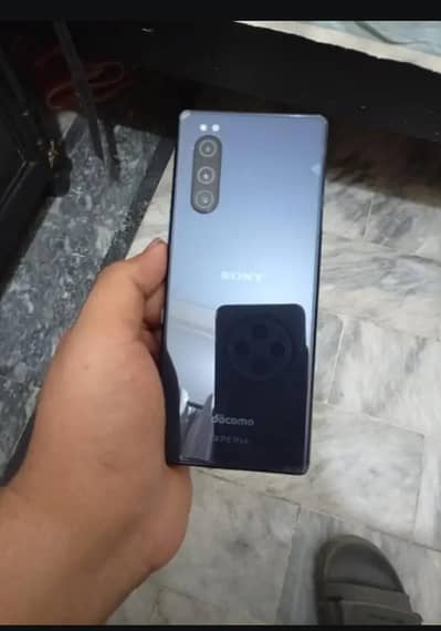 sony Xperia 5