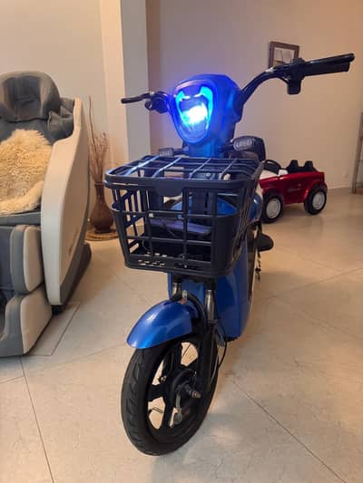 electric scooty