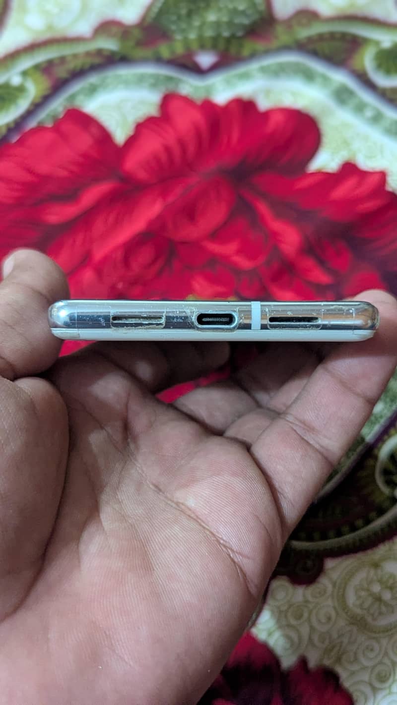 Google Pixel 6 Pro 4