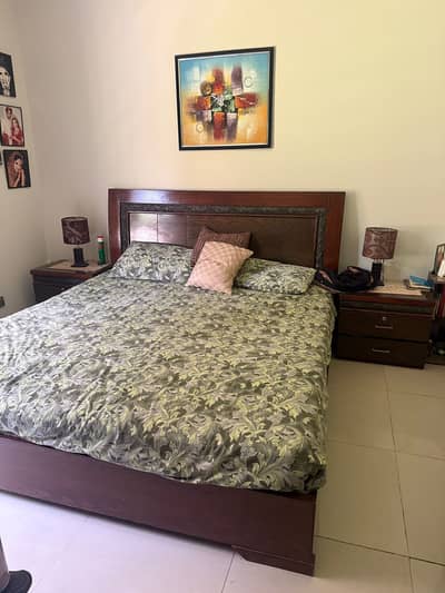 Luxury Wooden King Size Bed for Sale