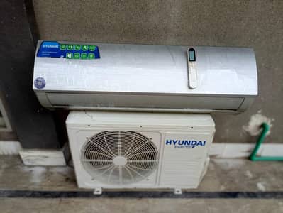 Hyundai 1.5Ton DC inverter All Ok condition/0312/4645/208/