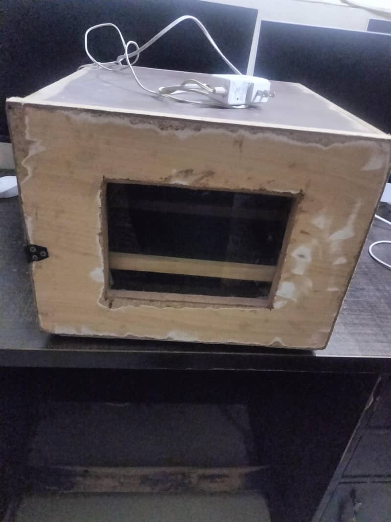 incubator 0