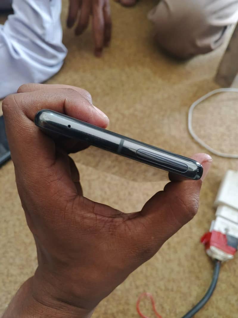Google Pixel 7 Pro 4