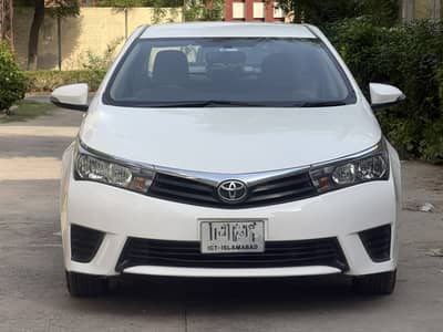 Toyota Corolla Altis Automatic 1.6 2015