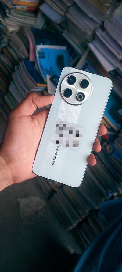 Tecno SPARK 30 Pro